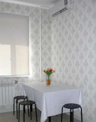 Апартаменты 1× комнатная квартира Алматы Апартаменты с 2 спальнями-7